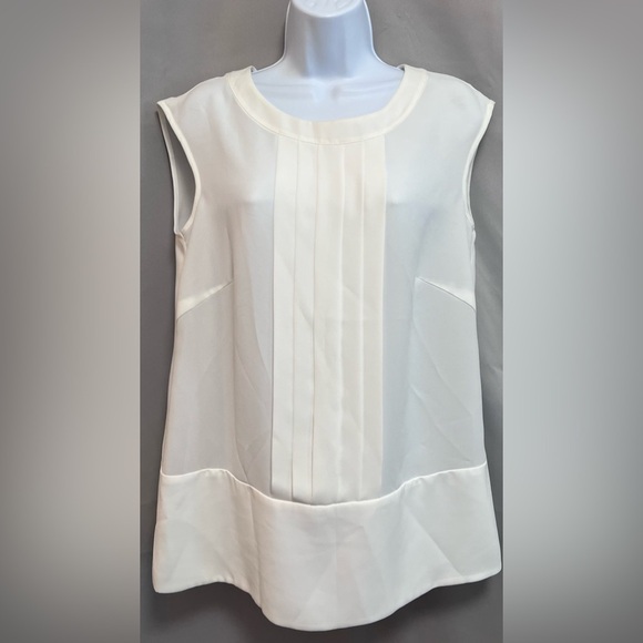 Maison Common Womens Pleated Sleeveless Crew Neck Top Blouse White Size 40 - Picture 2 of 11
